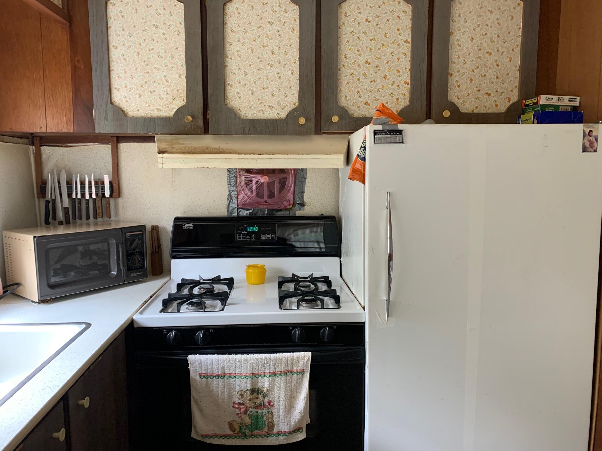8861 North Whitefish Point Road Paradise, MI 49768 - Photo 6 of 23 Gallery Image 6