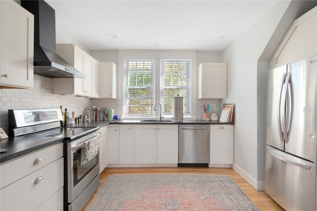 167 Emeline Street, Unit 3 Providence, RI 02906 - Photo 12 of 28