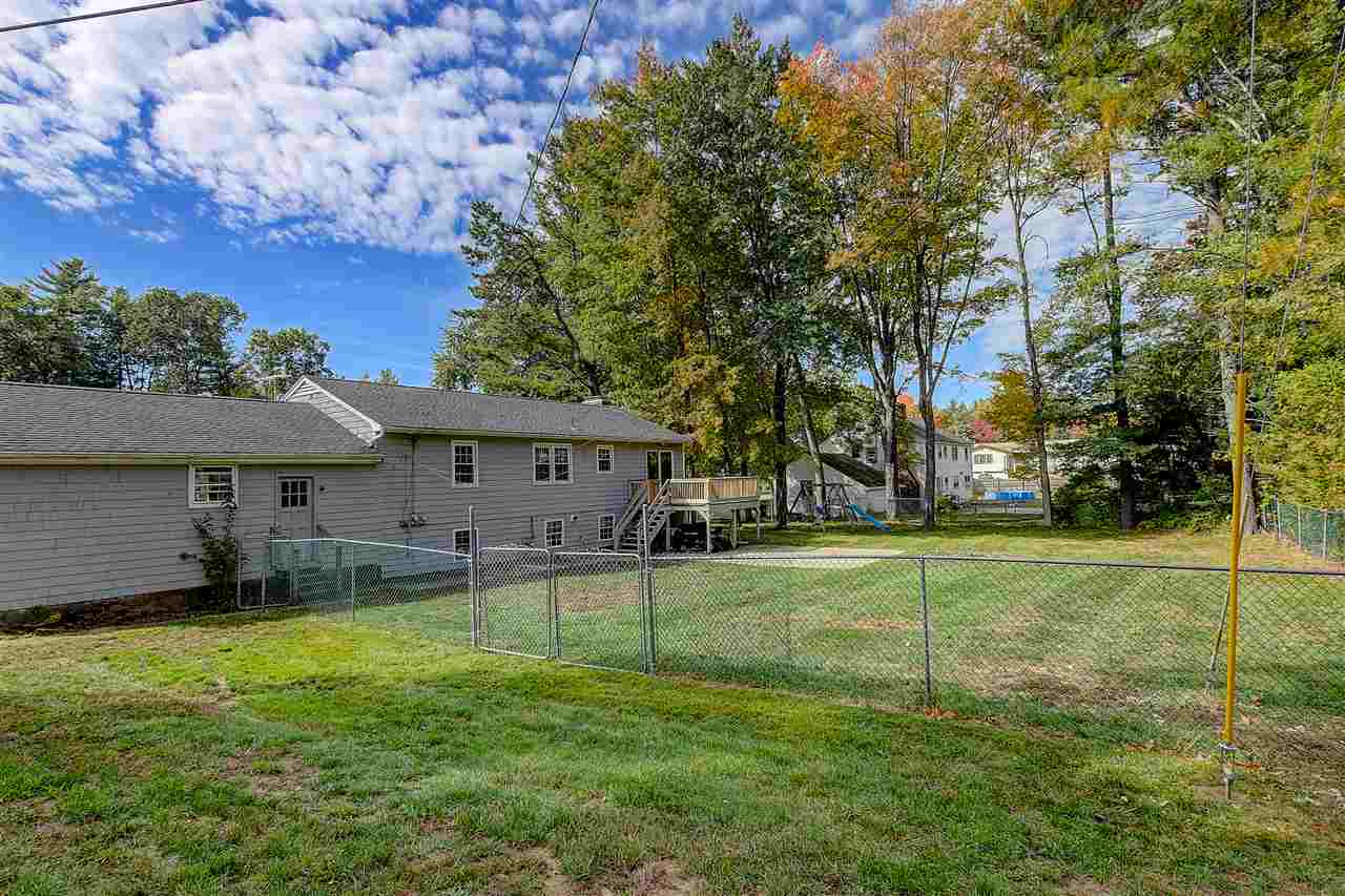 117 Baboosic Lake Road Merrimack, NH 03054 - Photo 2 of 36