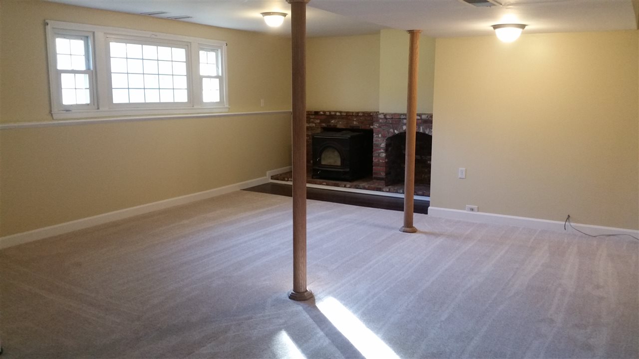 117 Baboosic Lake Road Merrimack, NH 03054 - Photo 27 of 36