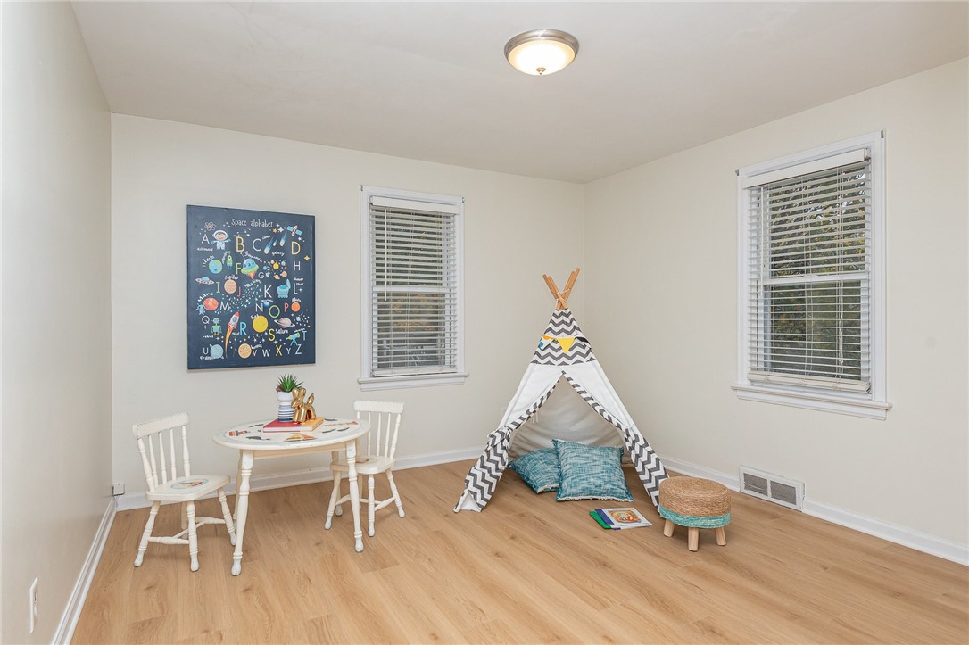 355 Orland Road Irondequoit, NY 14622 - Photo 17 of 34