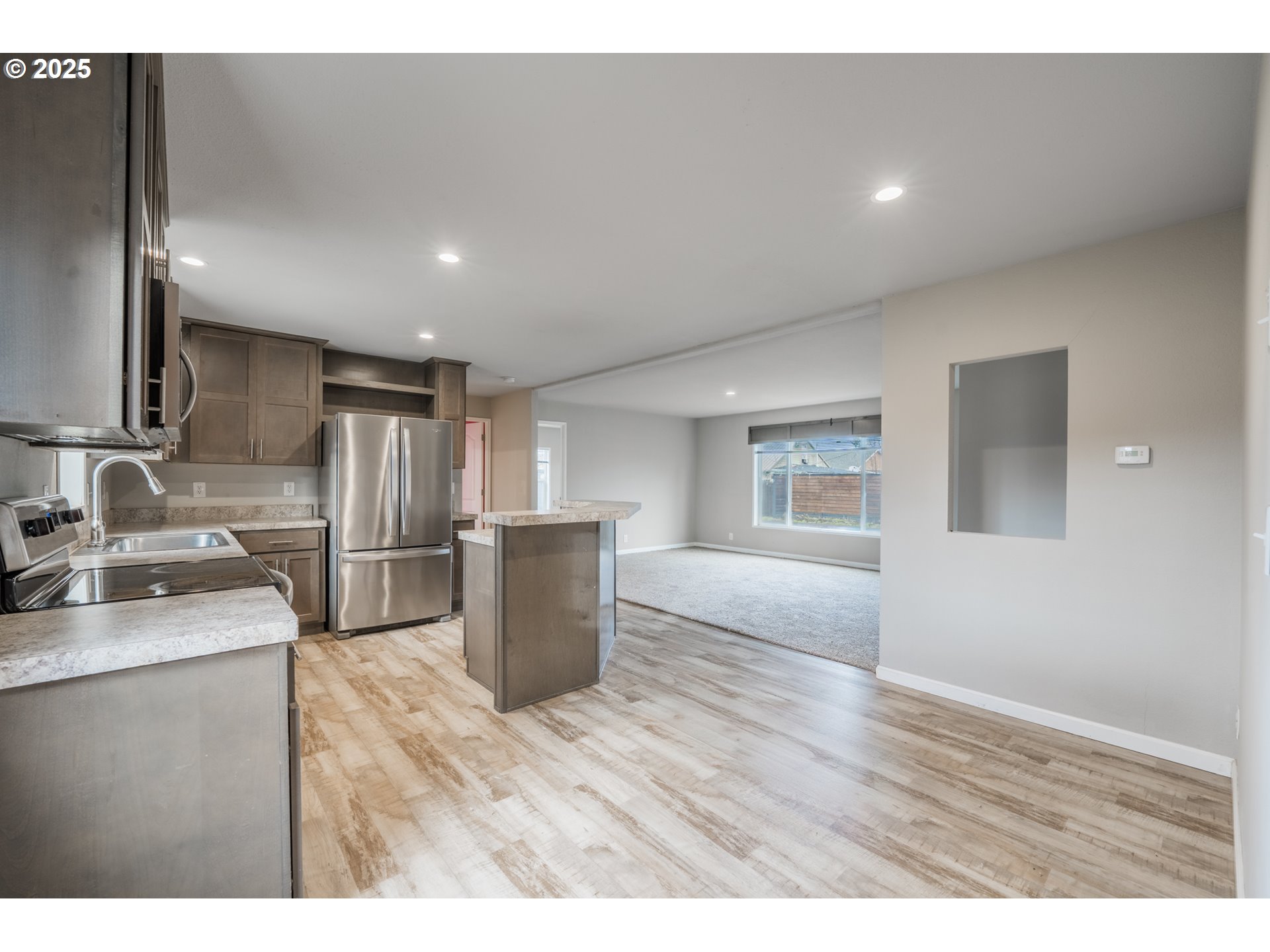 2560 Brown Road Northeast Salem, OR 97305 - Photo 11 of 30