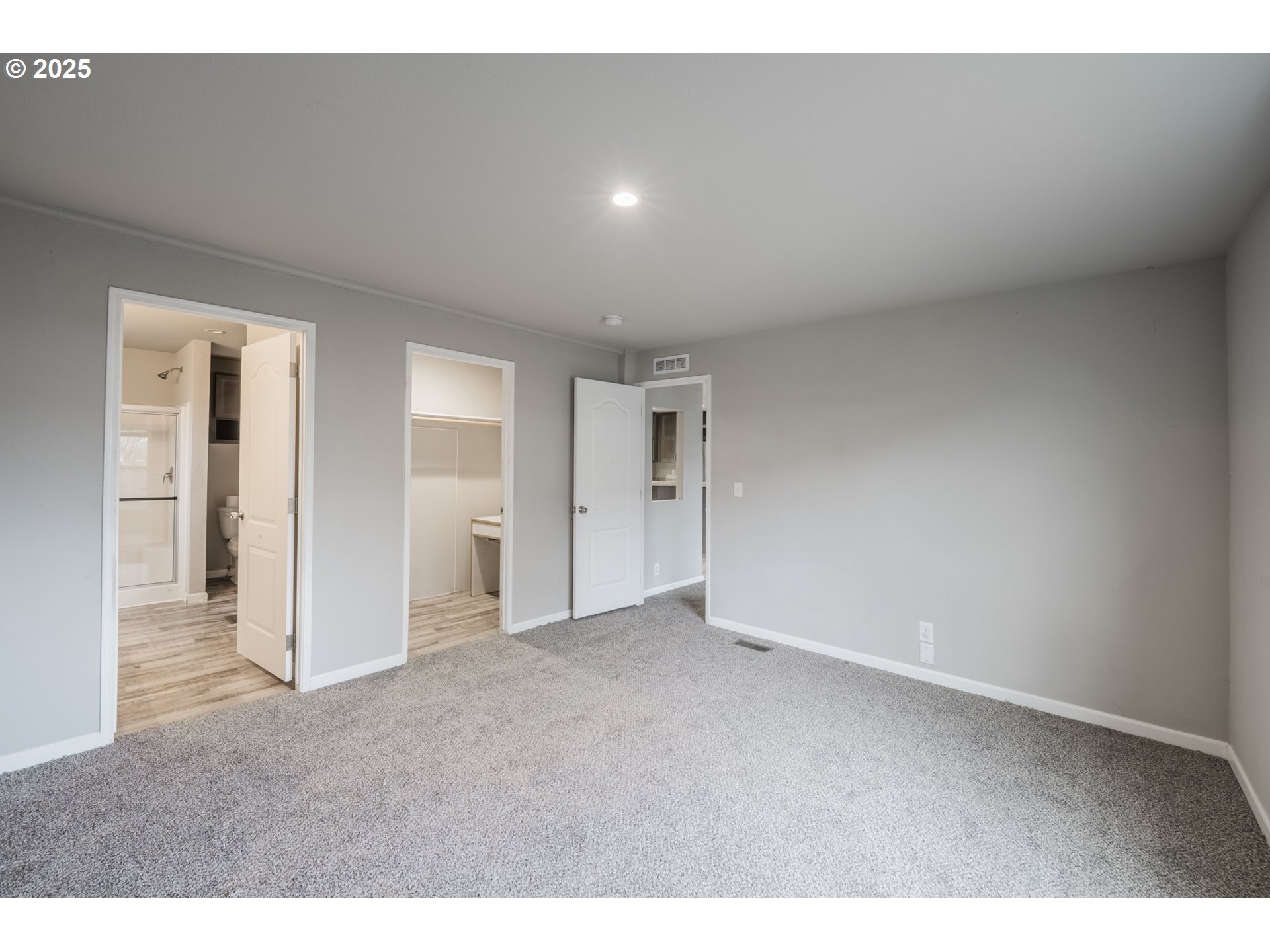 2560 Brown Road Northeast Salem, OR 97305 - Photo 12 of 30