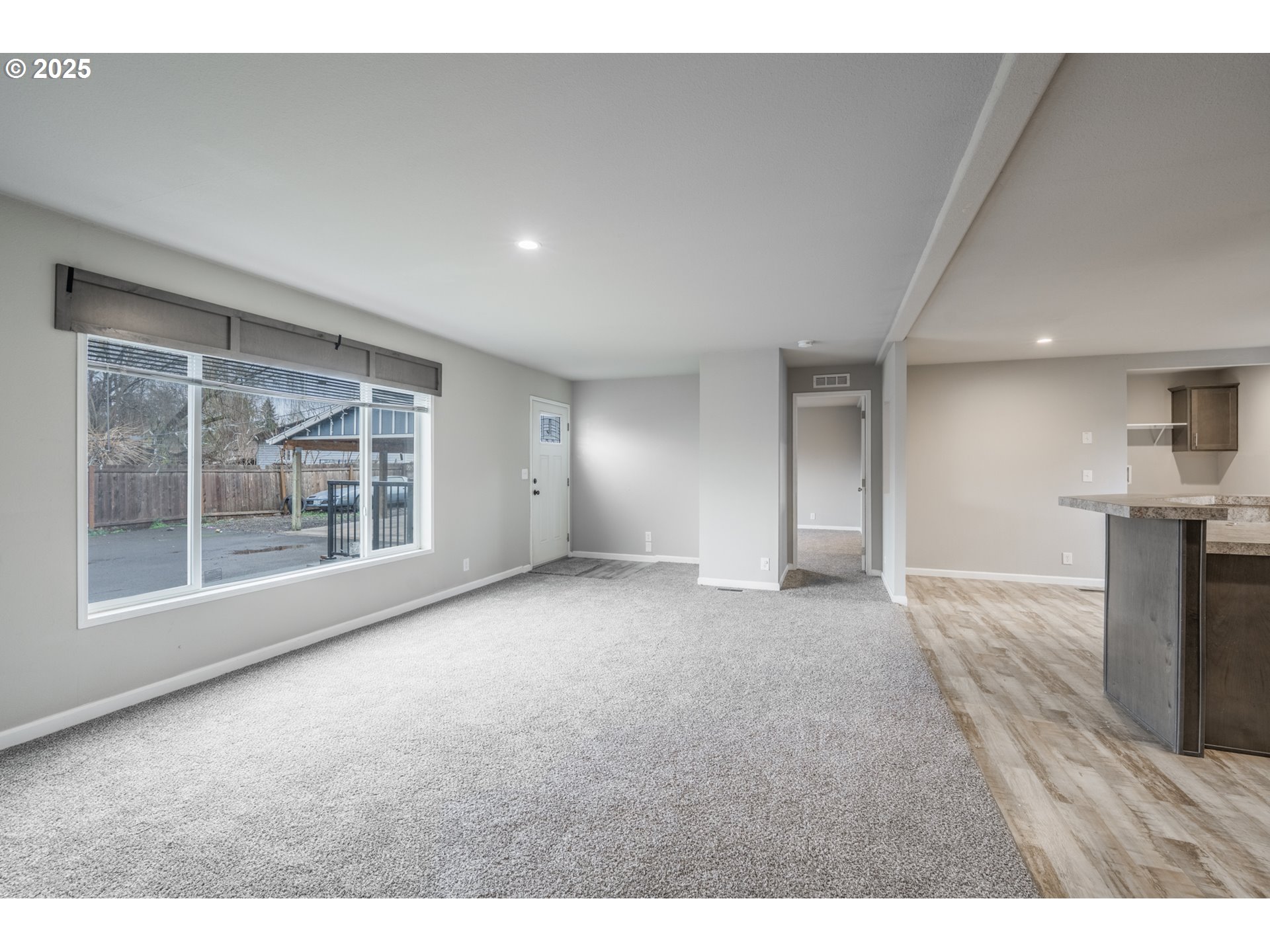 2560 Brown Road Northeast Salem, OR 97305 - Photo 3 of 30