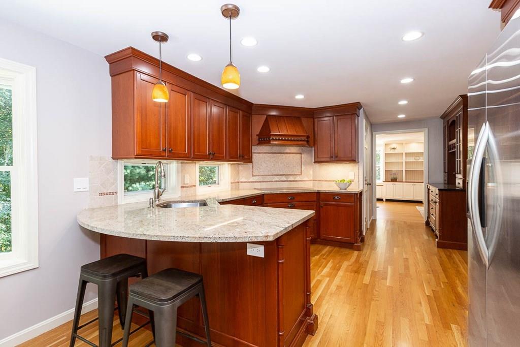 577 Lowell Street Lexington, MA 02420 - Photo 12 of 42 Gallery Image 12