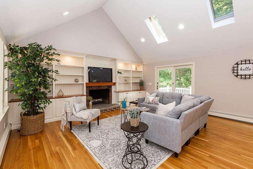 577 Lowell Street Lexington, MA 02420 - Photo 20 of 42 Gallery Image 20