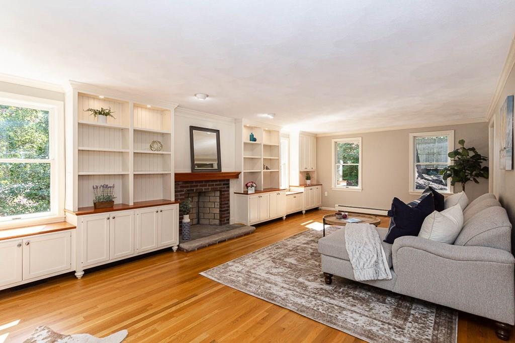 577 Lowell Street Lexington, MA 02420 - Photo 8 of 42 Gallery Image 8