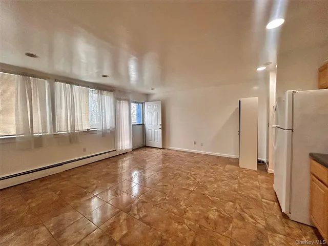 $1,850 | 9 Wyndover Woods Lane, Unit 23, White Plains, NY 10603