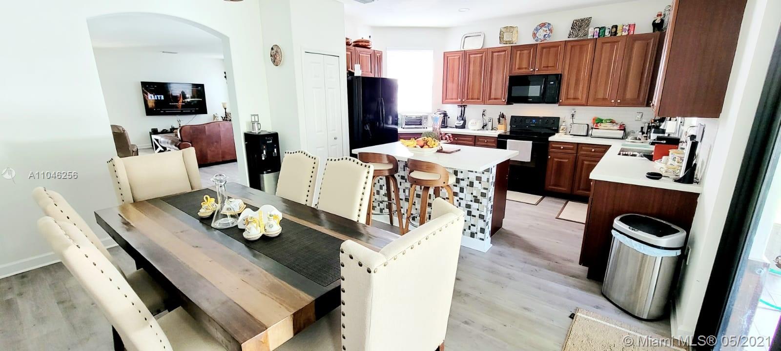 9125 Southwest 153rd Passage Miami, FL 33196 - Photo 14 of 35