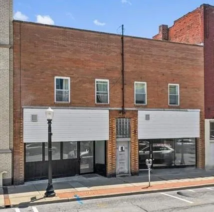 $245,000 | 211-213 5th Street, Ellwood City, PA 16117