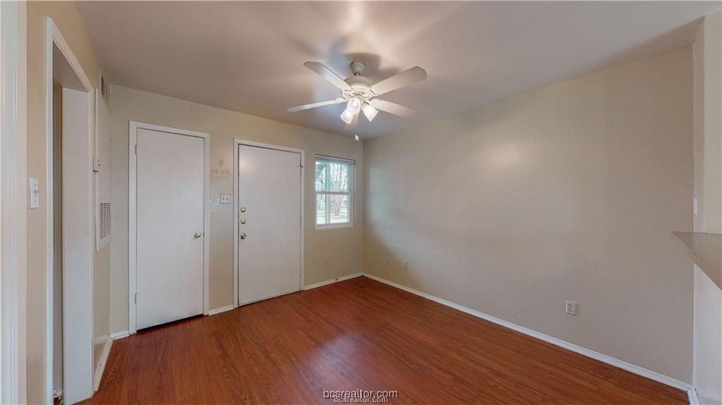 317 Manuel Drive, Unit B College Station, TX 77840 - Photo 8 of 22