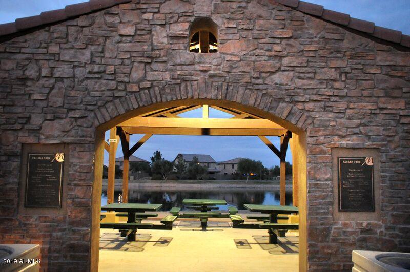 18170 North Stonegate Road Maricopa, AZ 85138 - Photo 39 of 50 Entry picnic tables lake
