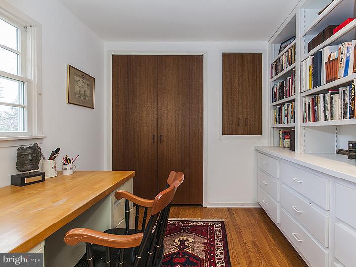 255 Russell Road Princeton, NJ 08540 - Photo 19 of 25 Office / Study