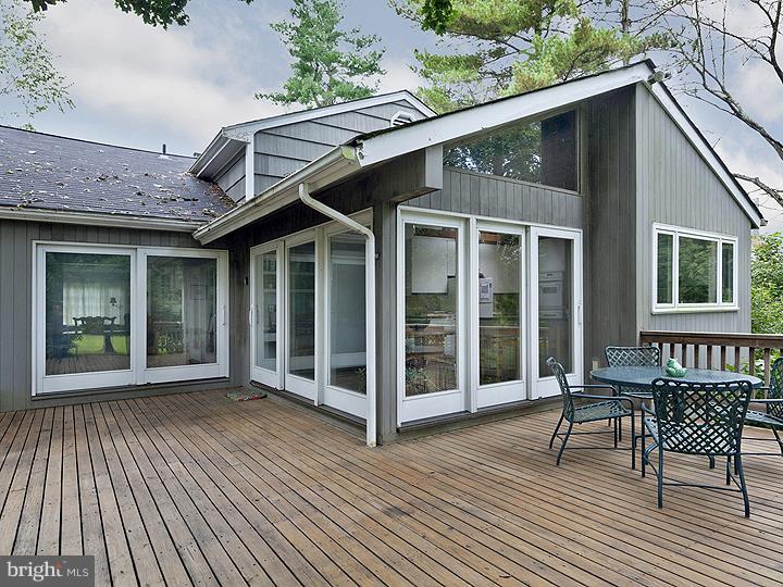 255 Russell Road Princeton, NJ 08540 - Photo 22 of 25 Deck