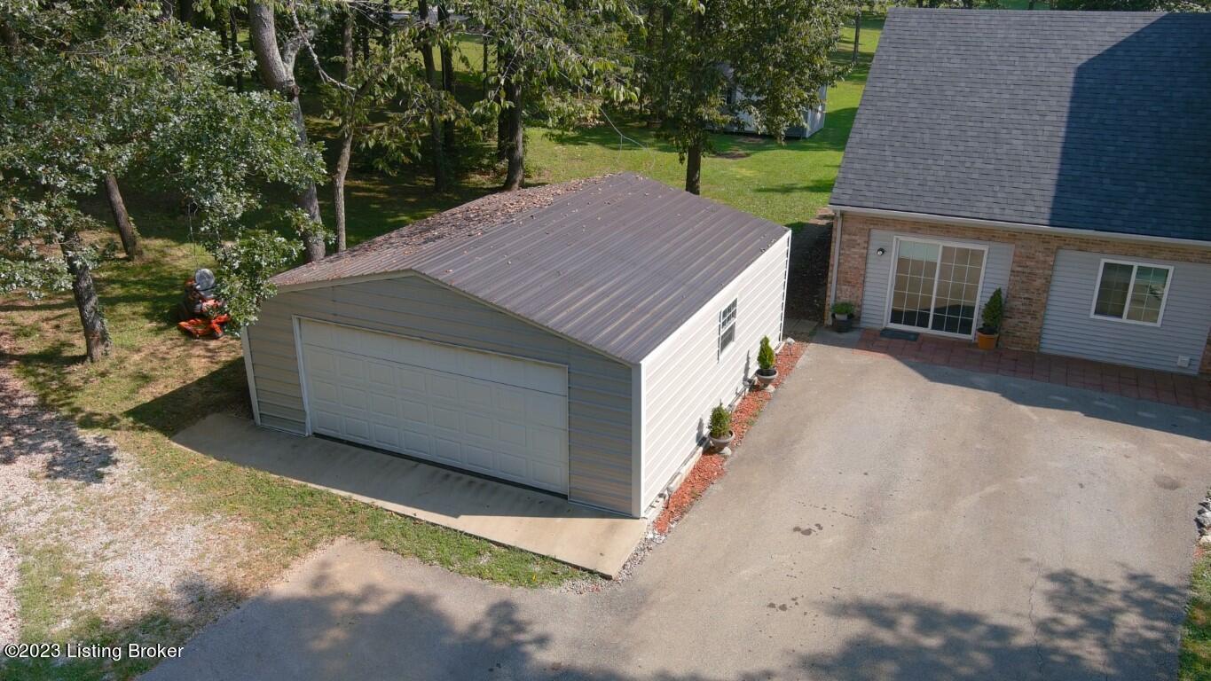 230 Barwater Road Brandenburg, KY 40108 - Photo 5 of 39 230 Barwater Rd-5