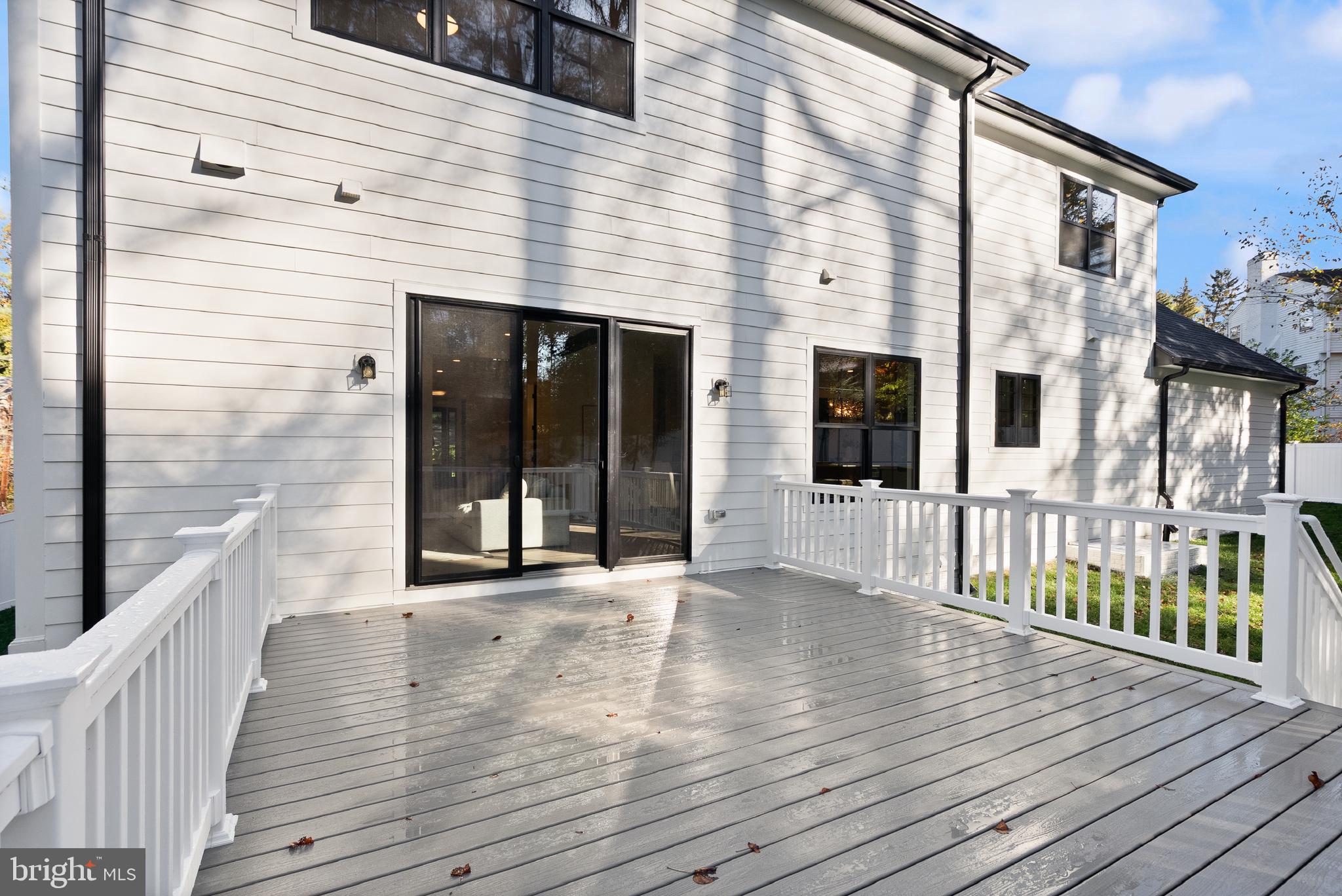 7806 Carteret Road Bethesda, MD 20817 - Photo 8 of 58 a view of a house with wooden floor