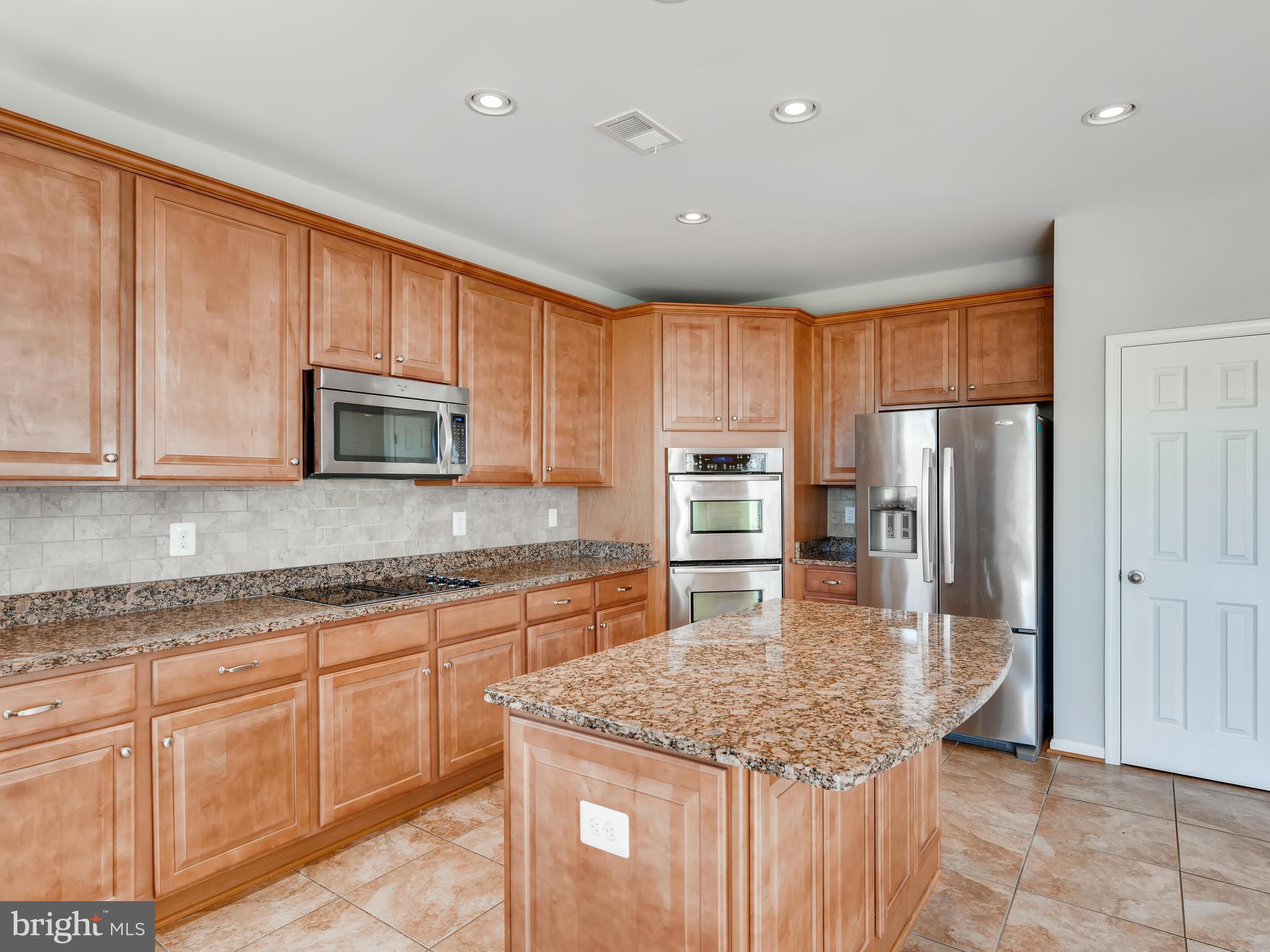6709 Pebble Brooke Road Baltimore, MD 21209 - Photo 13 of 58