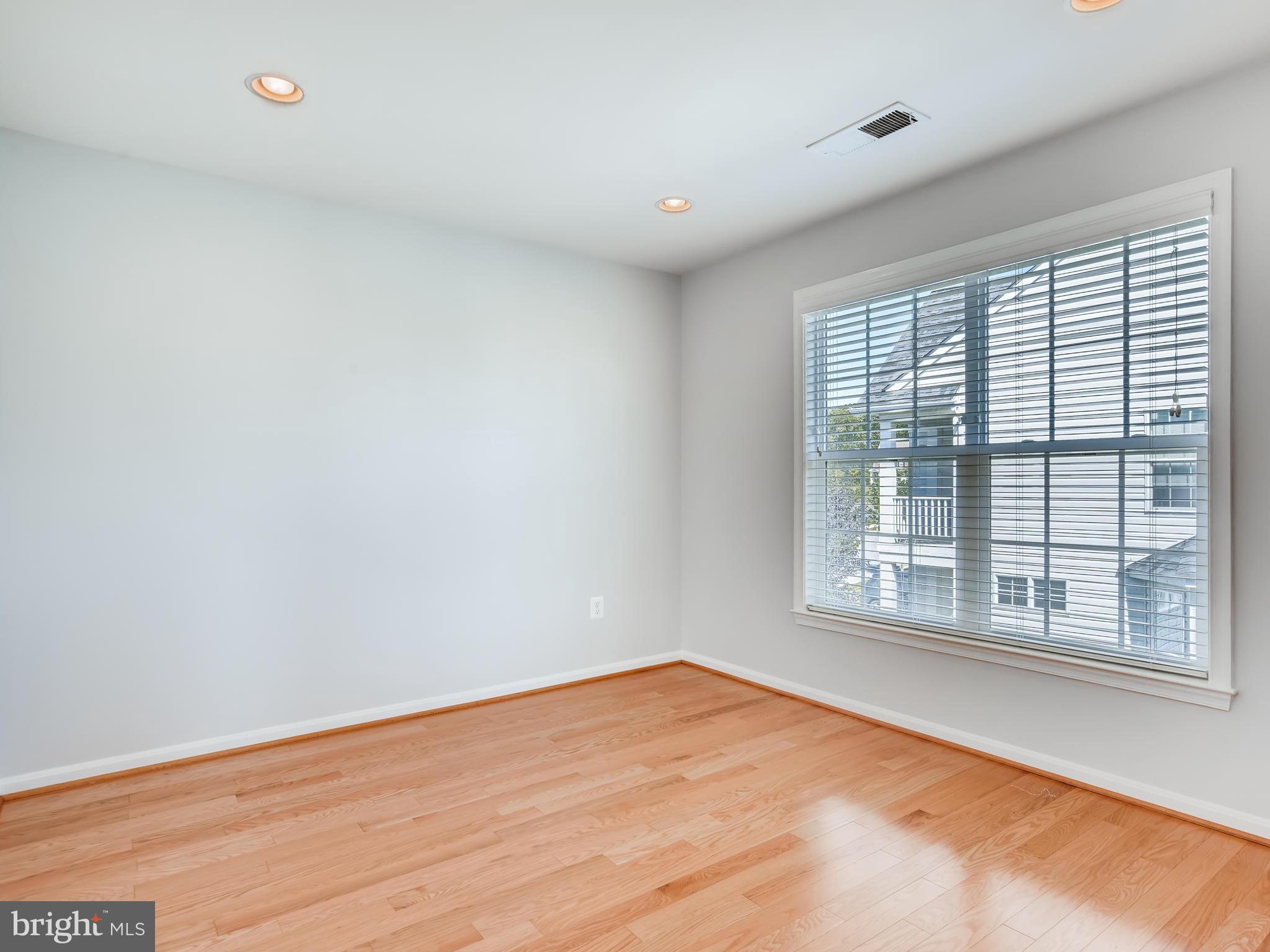 6709 Pebble Brooke Road Baltimore, MD 21209 - Photo 19 of 58