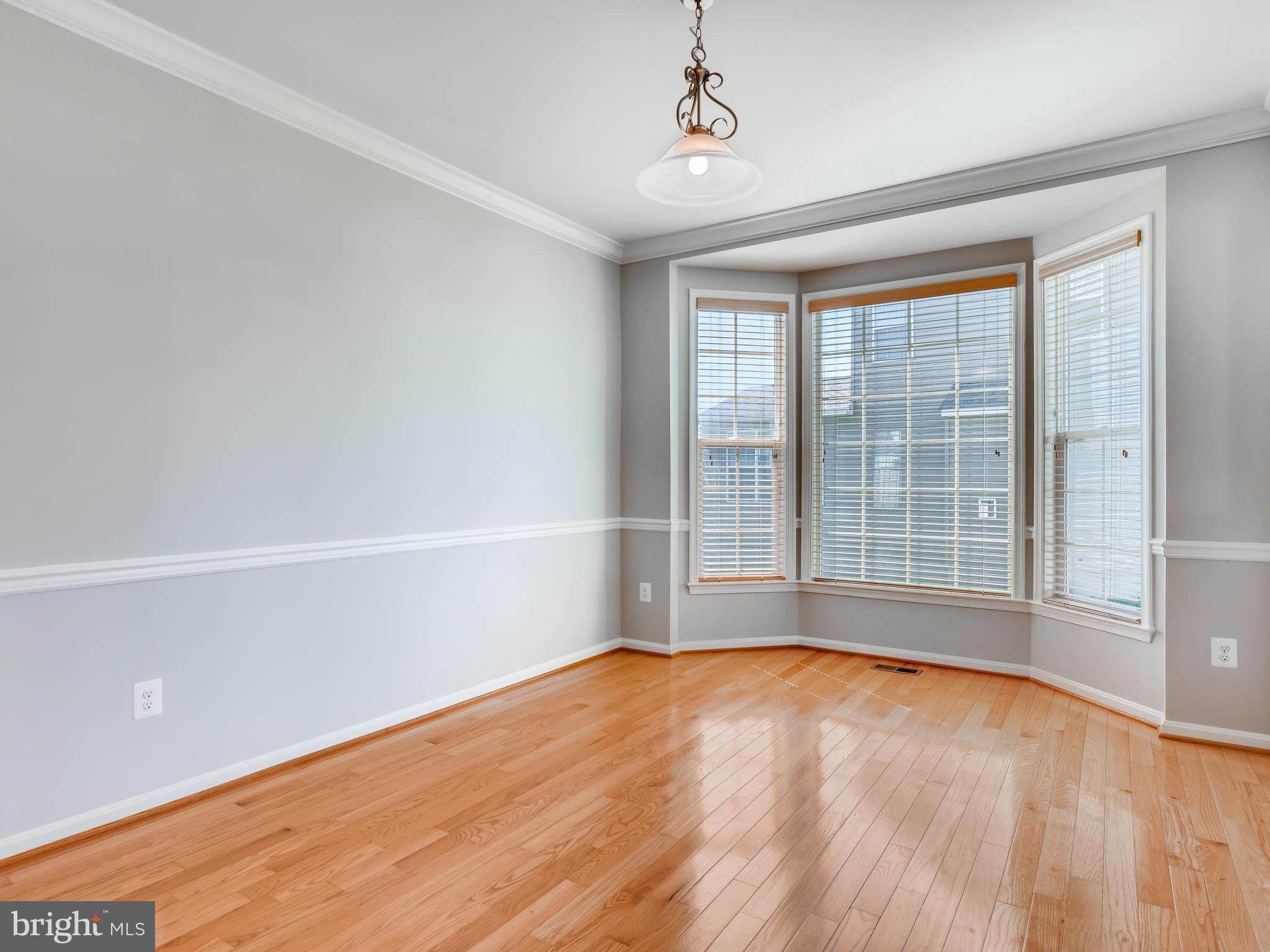 6709 Pebble Brooke Road Baltimore, MD 21209 - Photo 6 of 58