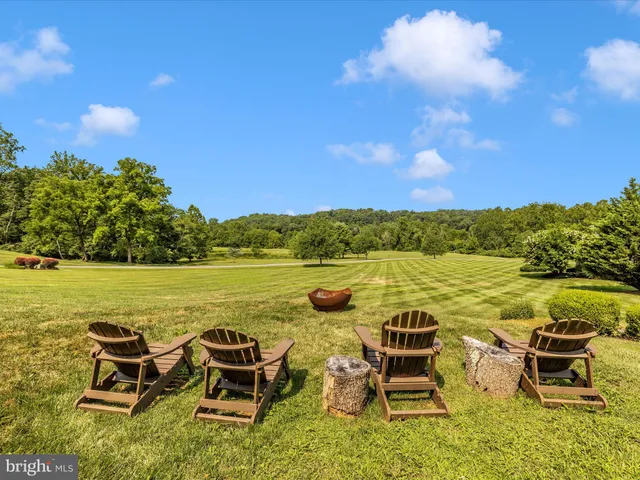 $949,900 | 3300 Dornoch Drive, Reisterstown, MD 21136