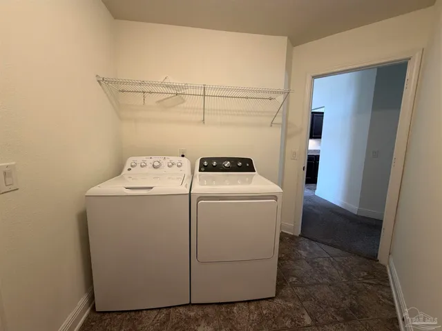 a house view with a outdoor space