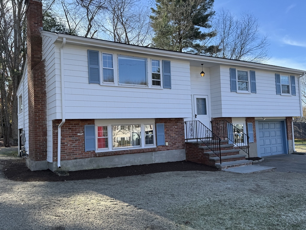 18 Fencourt Road Canton, MA 02021 - Photo 10 of 35