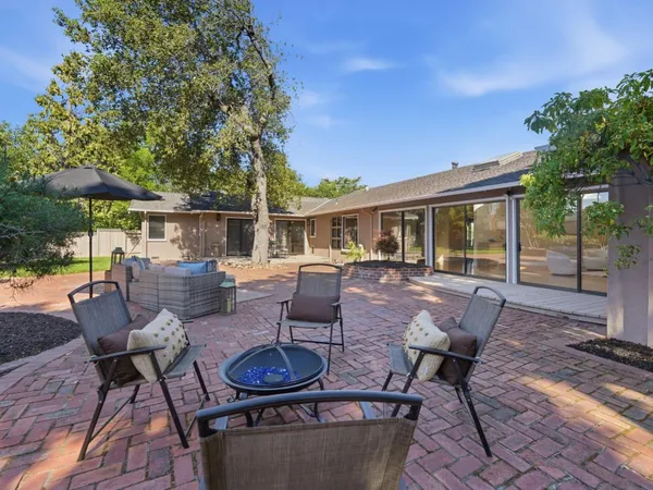 $4,680,000 | 5666 Arboretum Drive, Los Altos, CA 94024