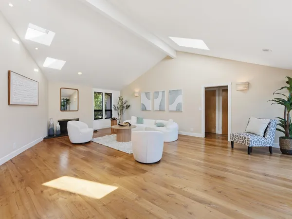 $4,680,000 | 5666 Arboretum Drive, Los Altos, CA 94024