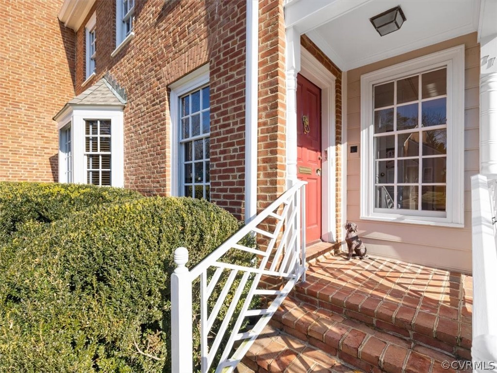 300 North Ridge Road, Unit 77 Henrico, VA 23229 - Photo 3 of 44 a view of entrance with a house and wooden floor