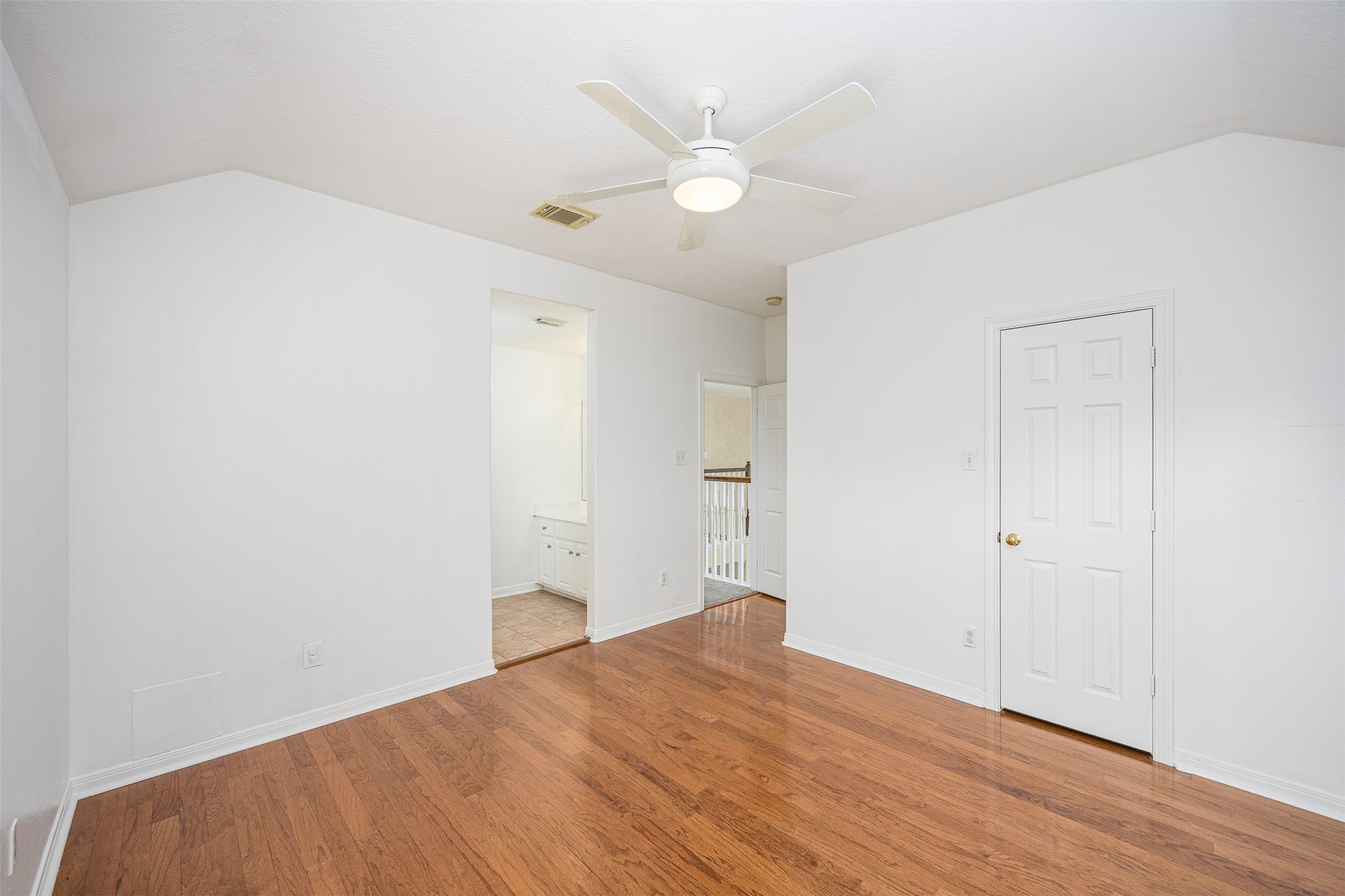 2802 Mossy Log Court Houston, TX 77084 - Photo 14 of 20 Second bedroom
