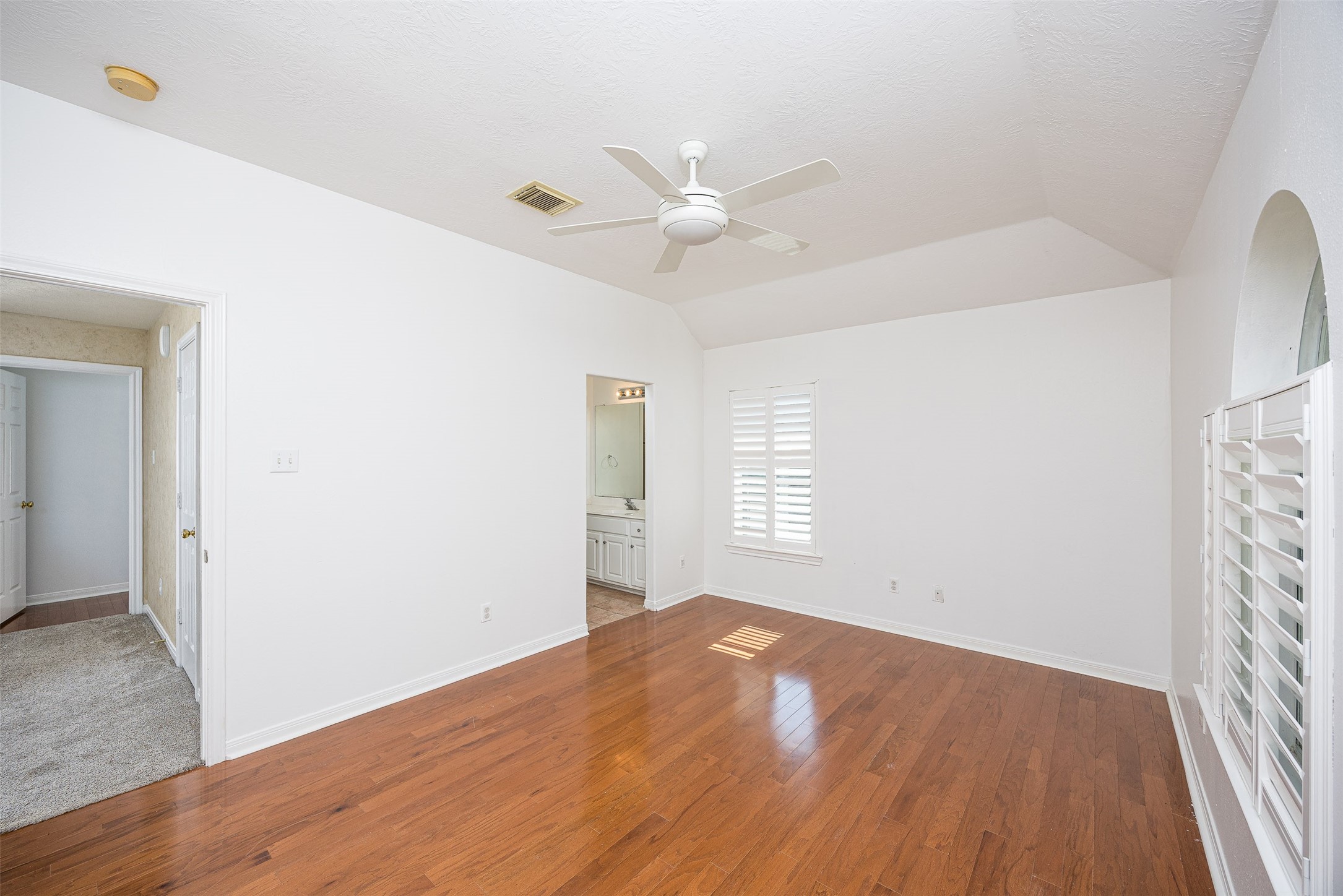 2802 Mossy Log Court Houston, TX 77084 - Photo 15 of 20 Third bedroom