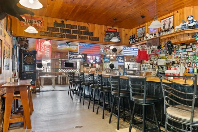 $380,000 | 9646 Us Route 20, Bridgewater, NY 13313