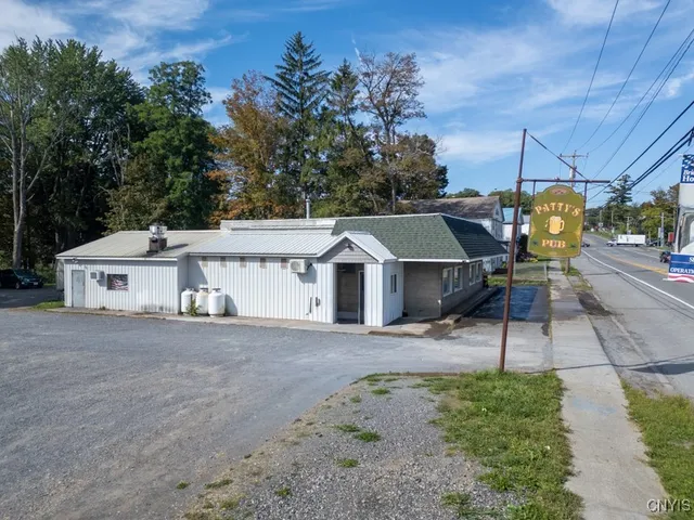 $380,000 | 9646 Us Route 20, Bridgewater, NY 13313