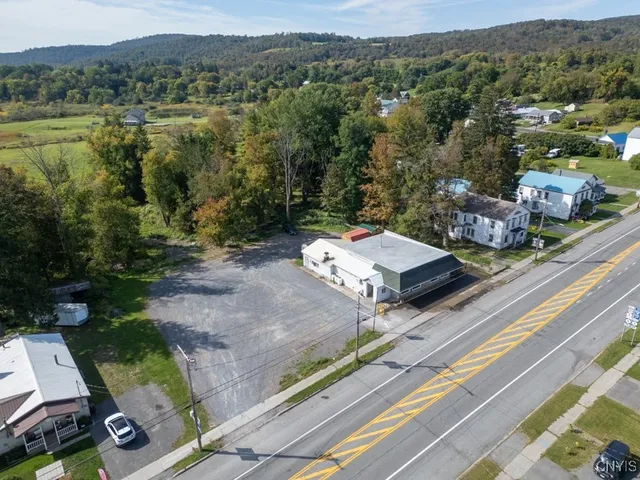 $380,000 | 9646 Us Route 20, Bridgewater, NY 13313