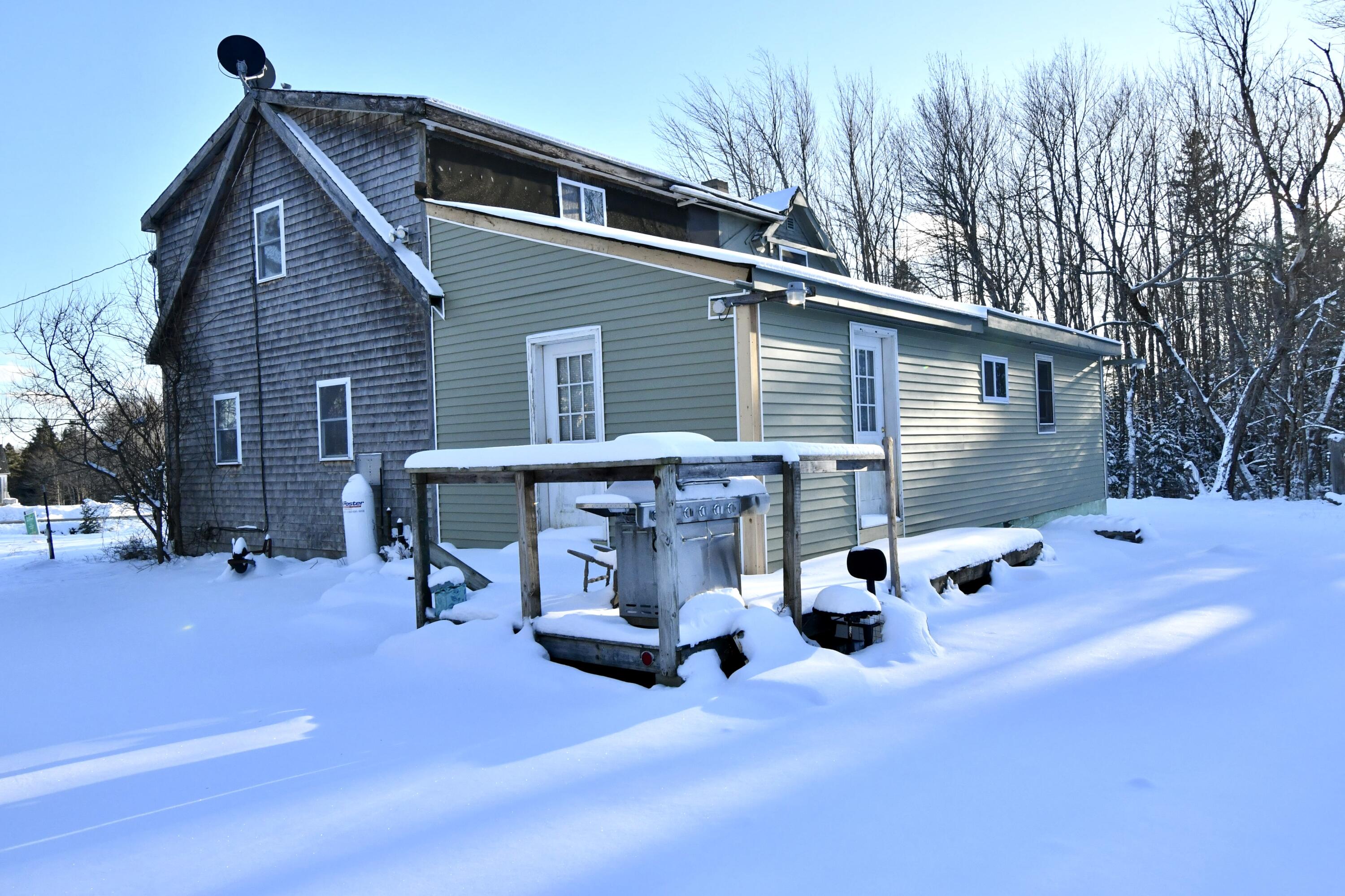 378 Back Bay Road Milbridge, ME 04658 - Photo 7 of 30 DSC_5900