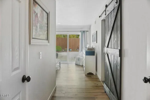 $869,900 | 472 Madreselva Court, Camarillo, CA 93012