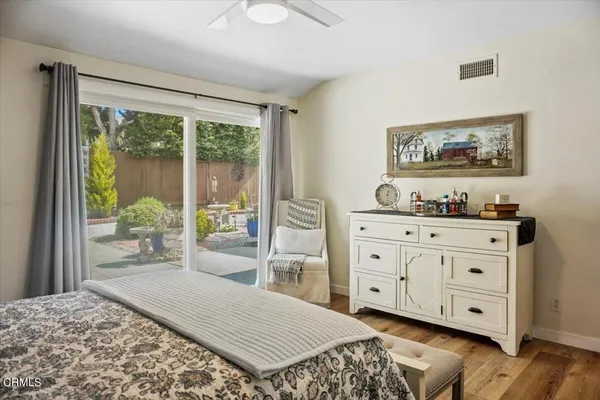 $869,900 | 472 Madreselva Court, Camarillo, CA 93012
