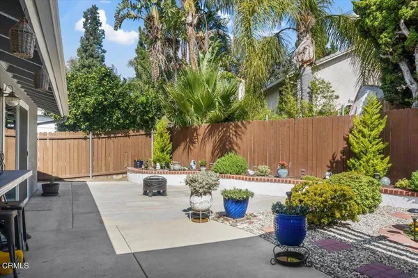 $869,900 | 472 Madreselva Court, Camarillo, CA 93012