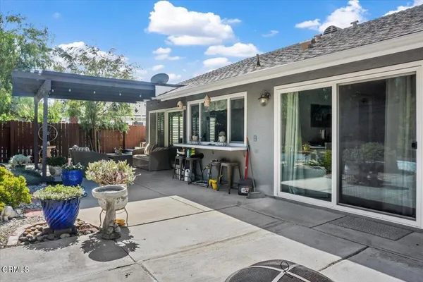 $869,900 | 472 Madreselva Court, Camarillo, CA 93012