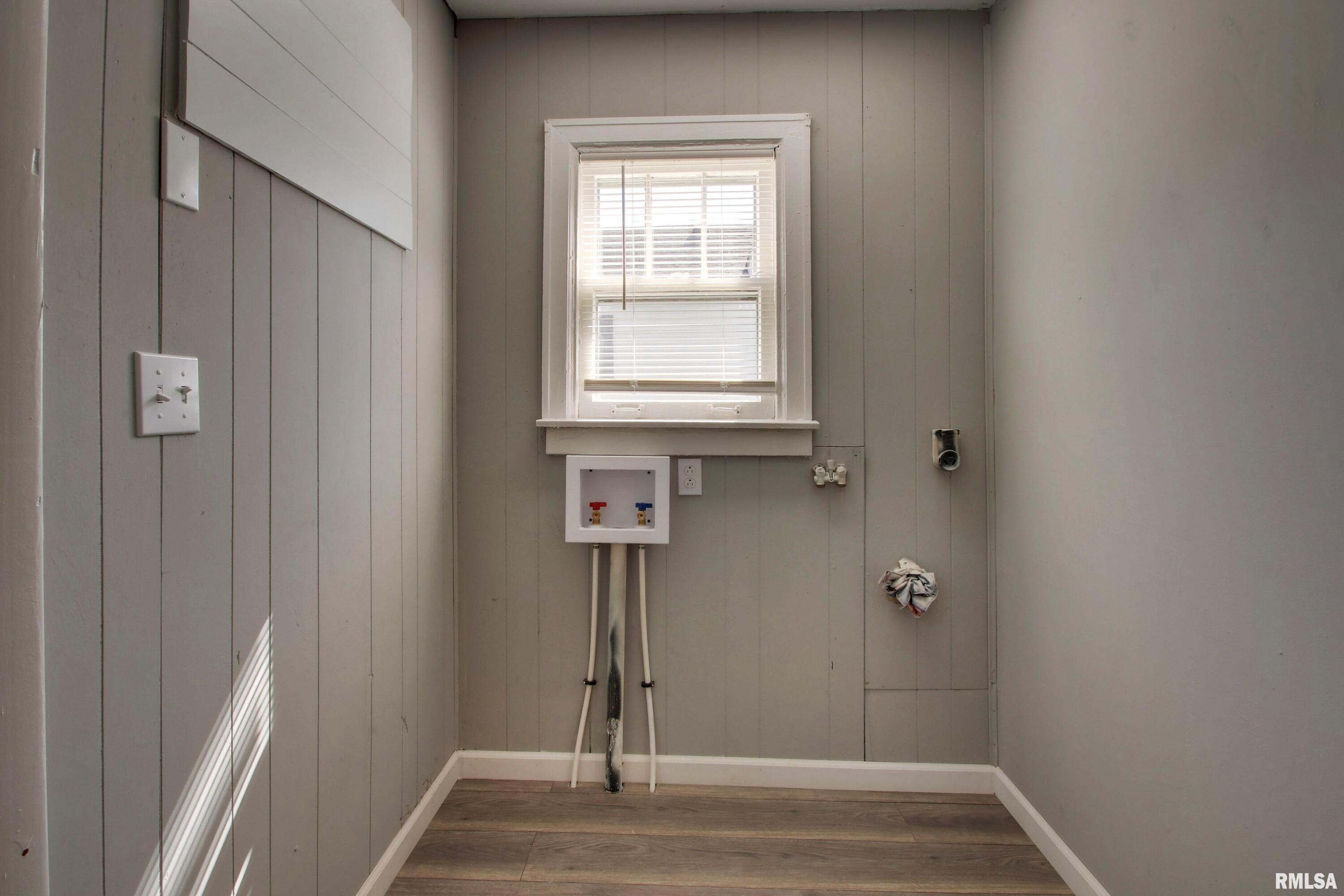 216 Smith Street Ursa, IL 62376 - Photo 12 of 17