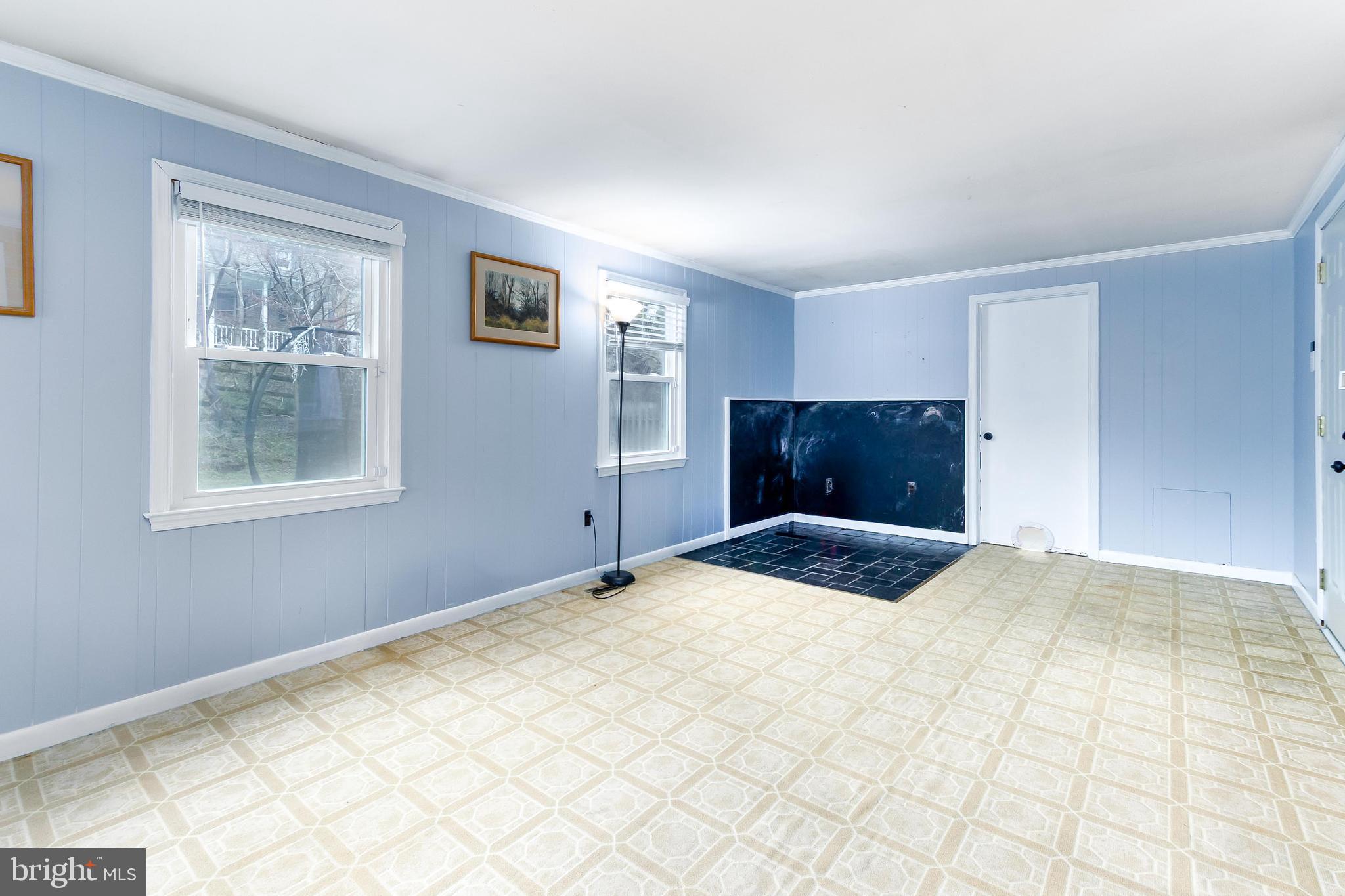 2401 Eastridge Road Lutherville-Timonium, MD 21093 - Photo 19 of 36 Family Room