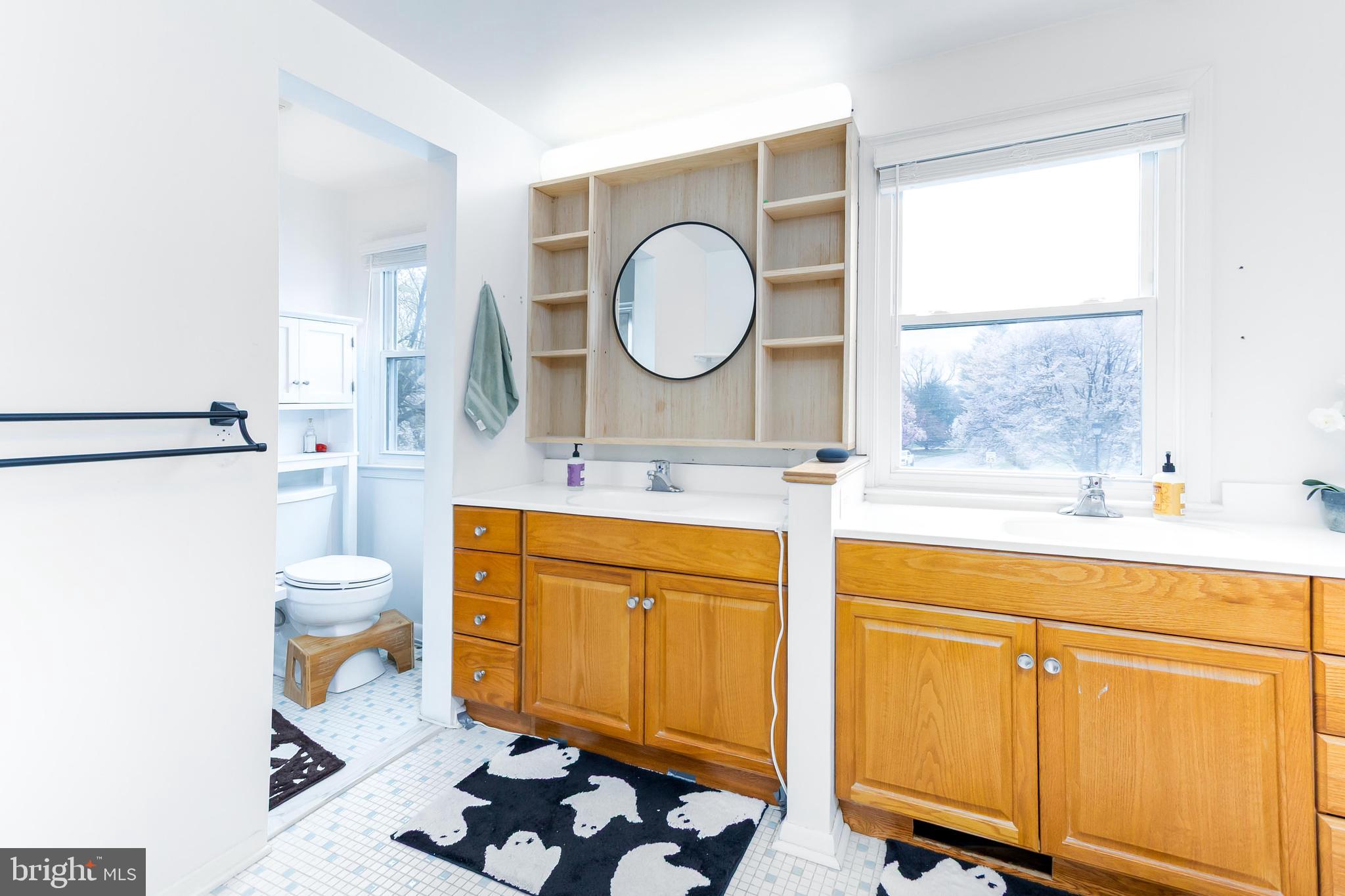 2401 Eastridge Road Lutherville-Timonium, MD 21093 - Photo 24 of 36 Primary Bath