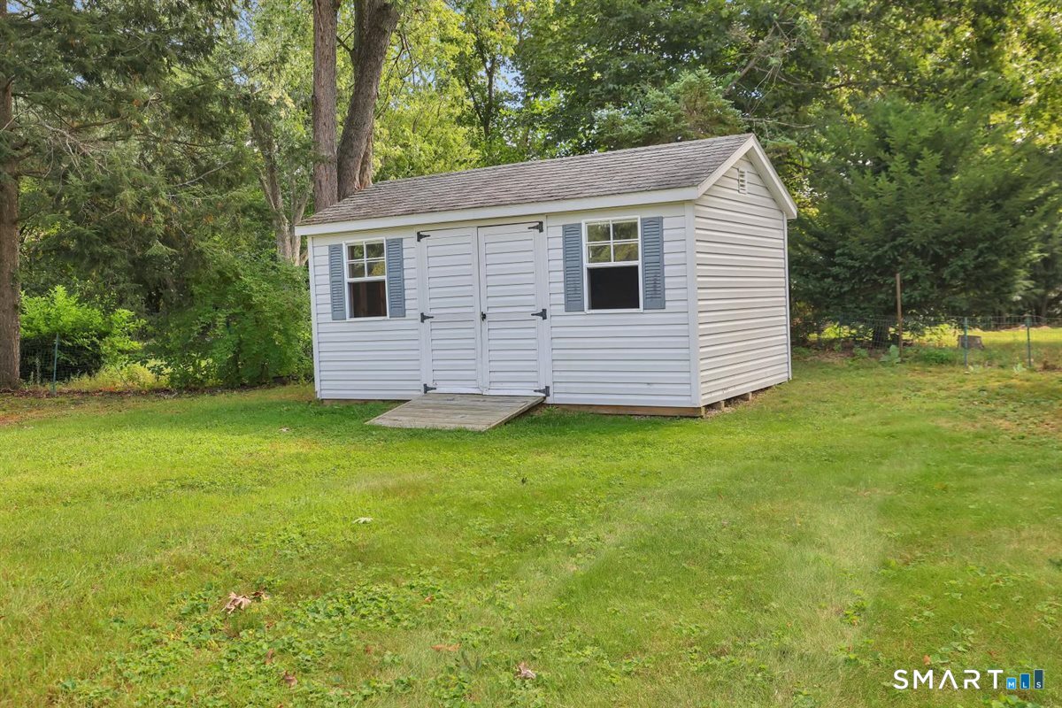 40 Meeker Road Southington, CT 06489 - Photo 30 of 34 Gallery Image 30