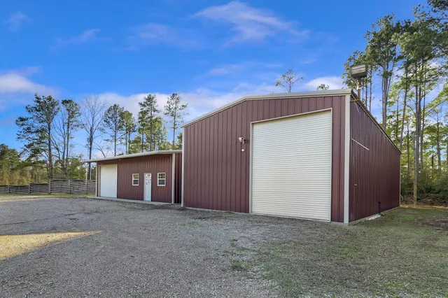 $329,000 | 5063 Highway 147, Zavalla, TX 75980