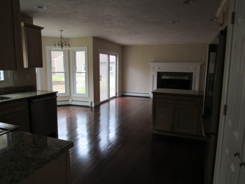 151 Moon Hill Road Northbridge, MA 01534 - Photo 7 of 29 Gallery Image 7