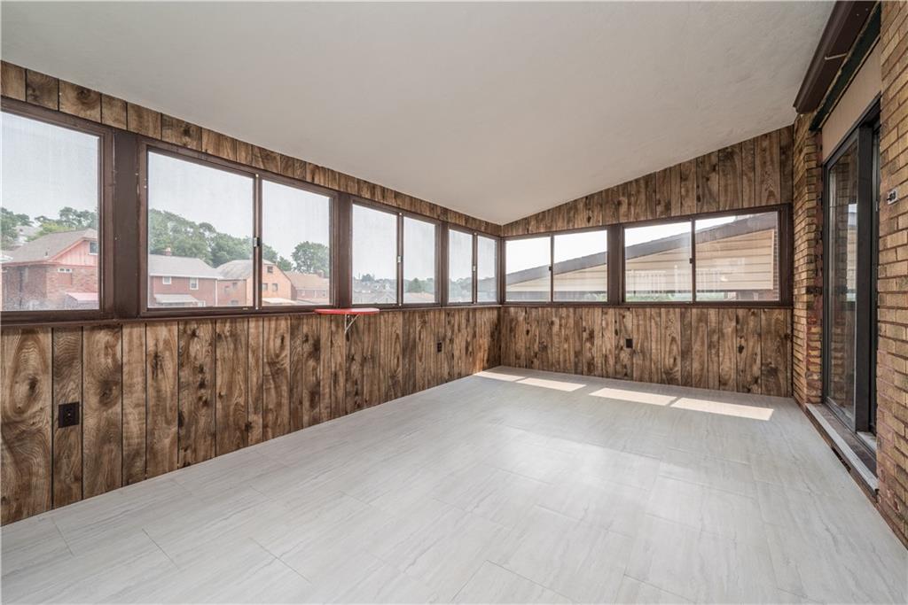 205 East Garden Road Pittsburgh, PA 15227 - Photo 25 of 49 Gallery Image 25