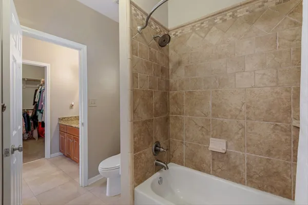 $535,000 | 4807 Nob Hill Drive, Bartlett, TN 38002