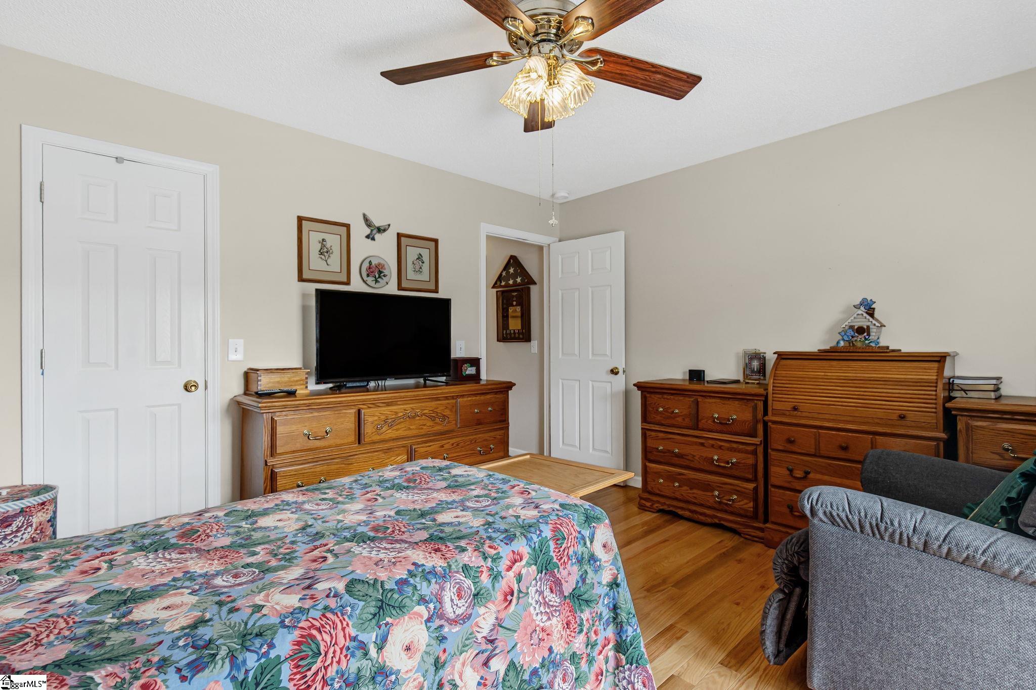 3206 Highway 252 Laurens, SC 29360 - Photo 1 of 47