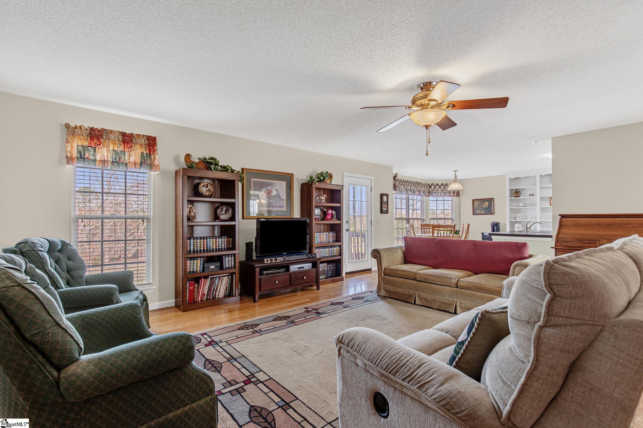 3206 Highway 252 Laurens, SC 29360 - Photo 28 of 47