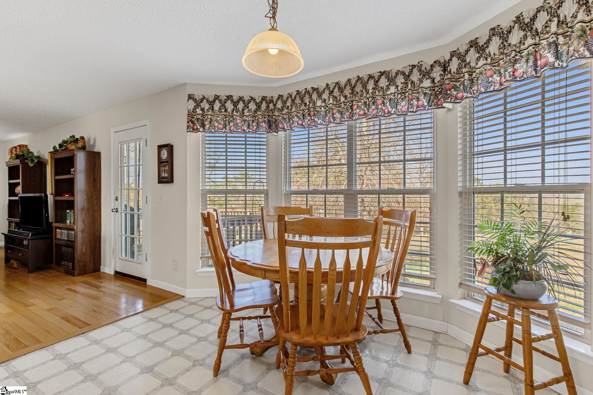 3206 Highway 252 Laurens, SC 29360 - Photo 35 of 47